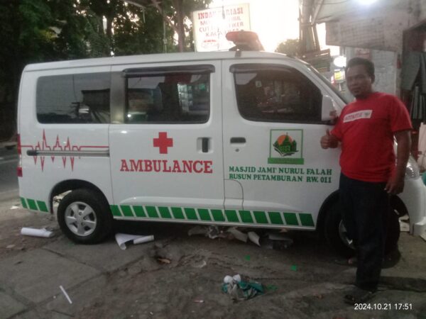 AMBULANCE LAYANAN UMAT 24 JAM